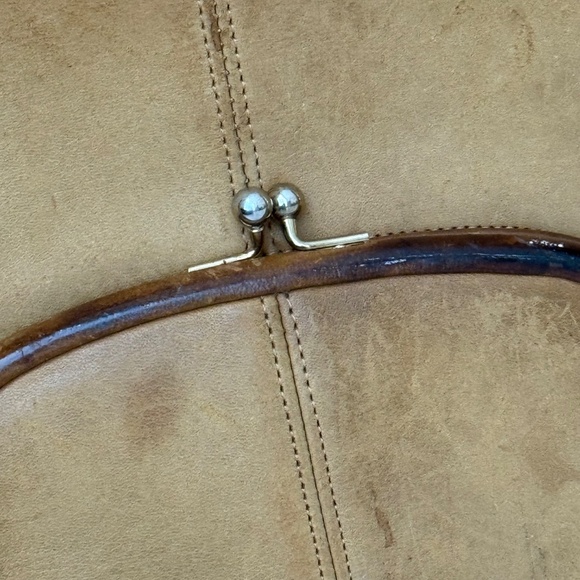 Coach Vintage 60’s Bonnie Cashin Skinny Kisslock Tote Camel Leather - Picture 3 of 16